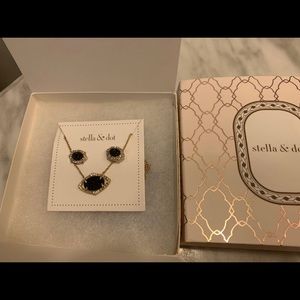 BNIB-Stella & Dot Charlotte pendant & earring set